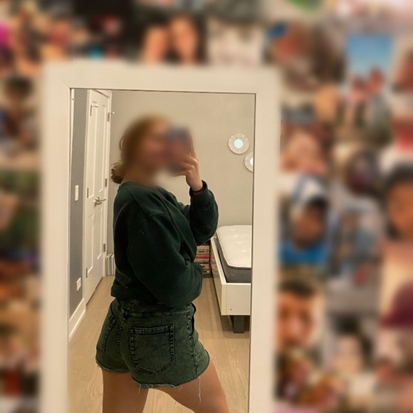 green jean shorts - Picture 2 of 4